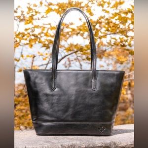 Patricia Nash distressed, vintage leather Verzi tote black
